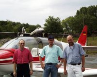 Erstes Gruppenphoto kurz nach der Landung